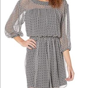 NWT Joie Andora 100% Silk Chiffon geoprint dress-M